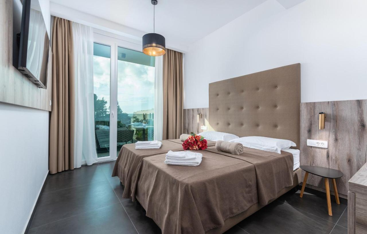 Residence Center B&B Materada โปเรช ภายนอก รูปภาพ